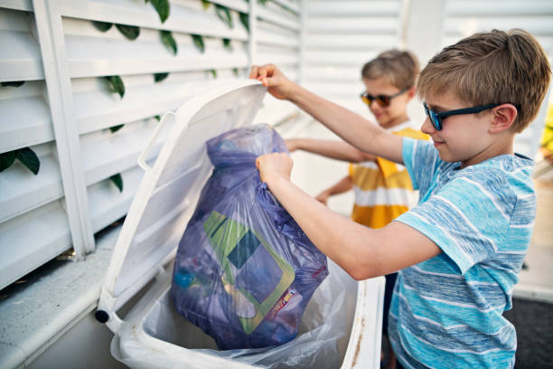 Best Full-Service Junk Removal  in Topeka, KS