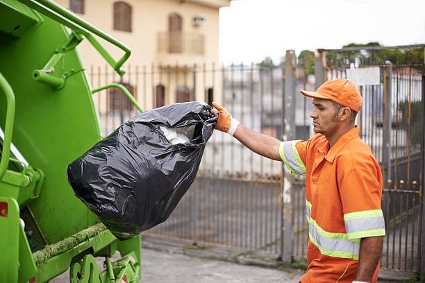 Best Yard Waste Removal  in Topeka, KS